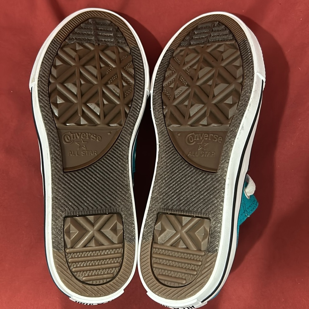 Converse Kid’s / Juniors CTAS Madison Low Canvas Turbo Green Sneakers 666374F - Picture 8 of 9